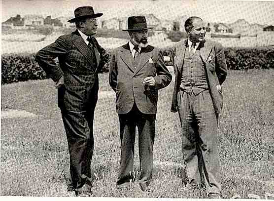 Léon Blum, Marx Dormoy et André Blumel, en 1938, au congrès de Royan.